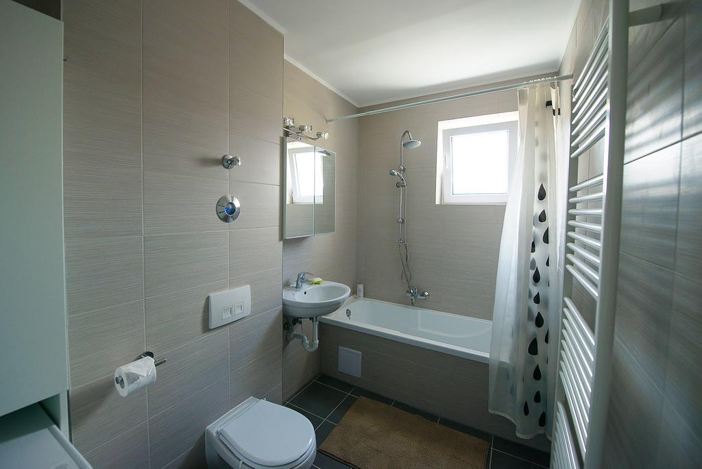 Apartamente Olivero Brasov Ngoại thất bức ảnh