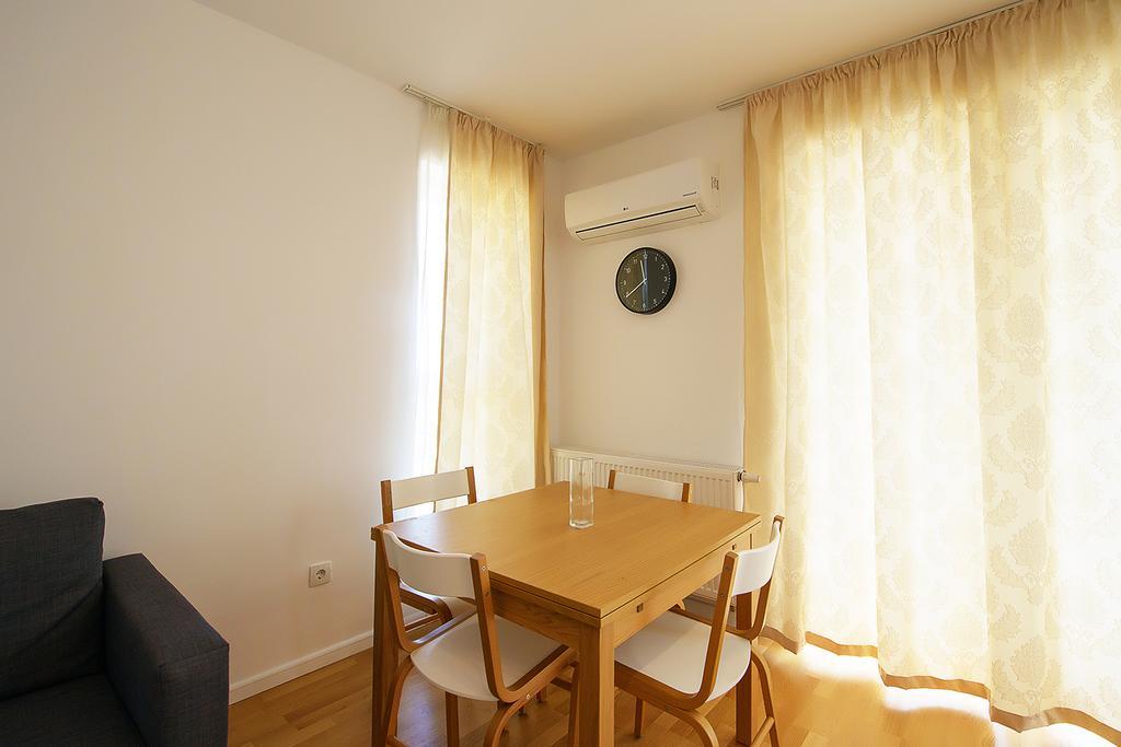 Apartamente Olivero Brasov Ngoại thất bức ảnh